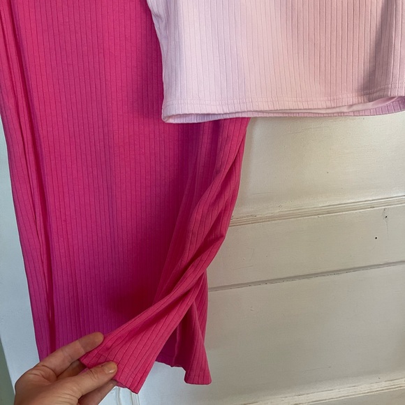 2 piece skirt and cropped top non smoking home - Picture 4 of 4